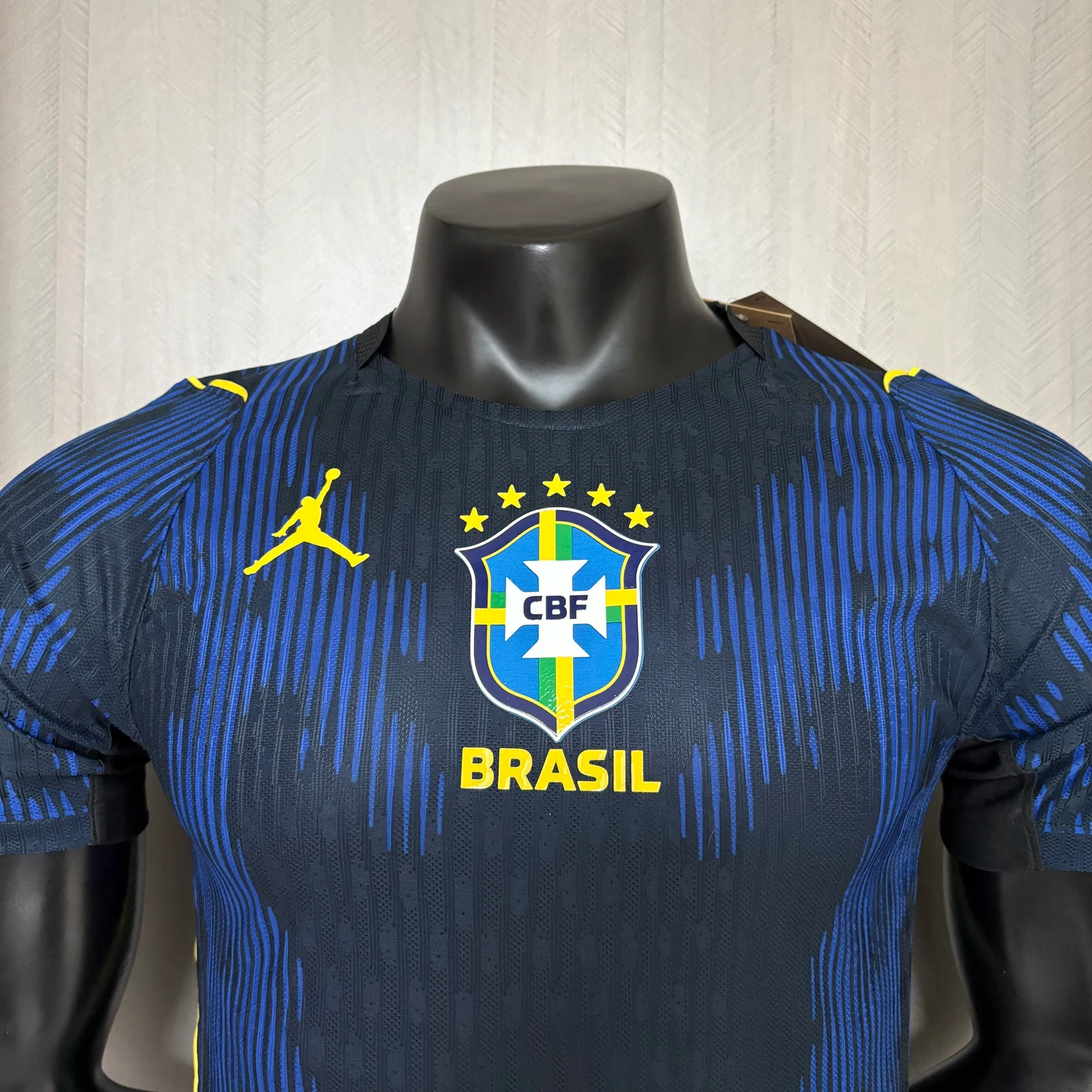 Camisa Brasil 2026 Azul - Versão Jogador - foto 2