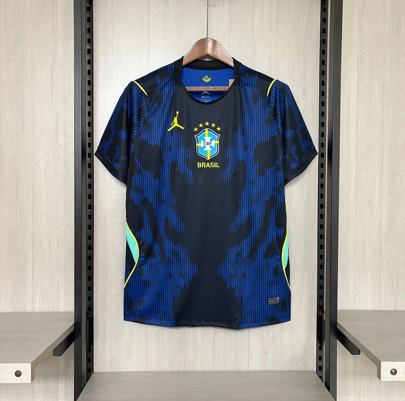 Camisa Brasil 2026 Azul - Versão Torcedor